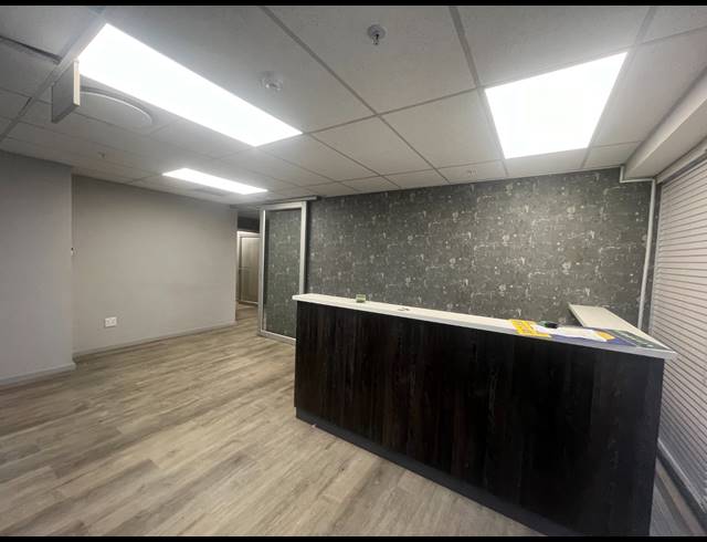 163M² OFFICE TO LET IN ROSEBANK